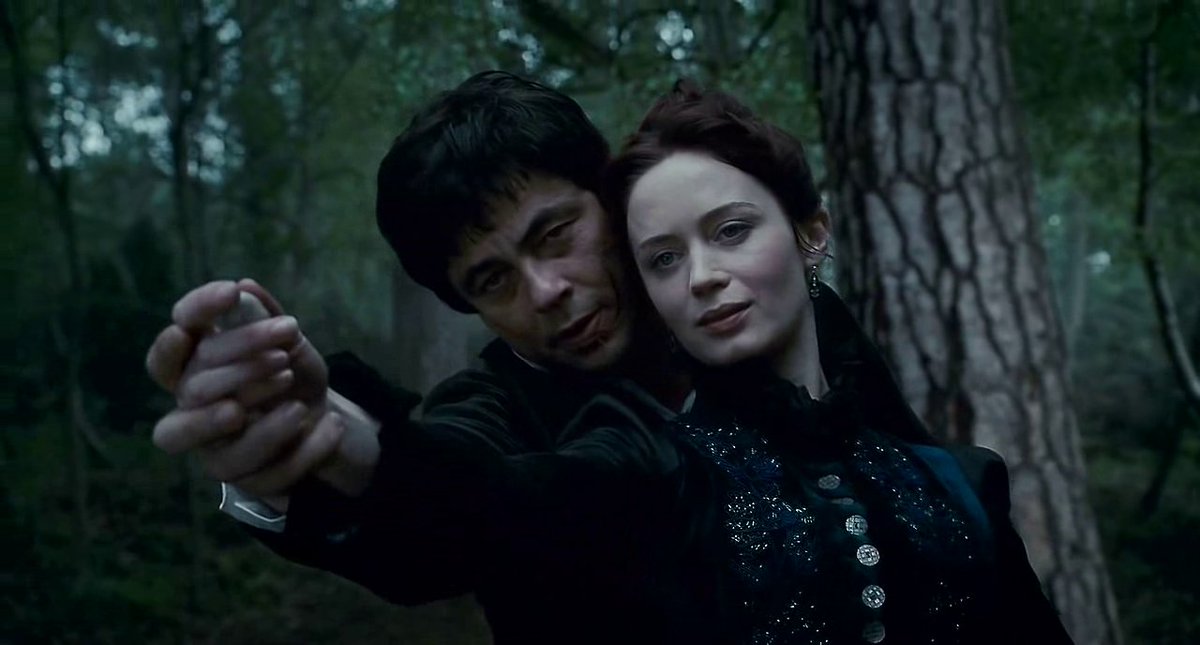 zuggymx's tweet photo. #EmilyBlunt 🎂 🥳💃 El hombre Lobo 2010. Con Anthony Hopkins, Benicio del Toro y Emily Blunt. La leyenda cobra vida. La vemos en Cinépolis KLIC. Visita primero https://t.co/7OG5uGWfUP The Wolfman. #codigosdePrepago #AnthonyHokins https://t.co/0odb0TWBID