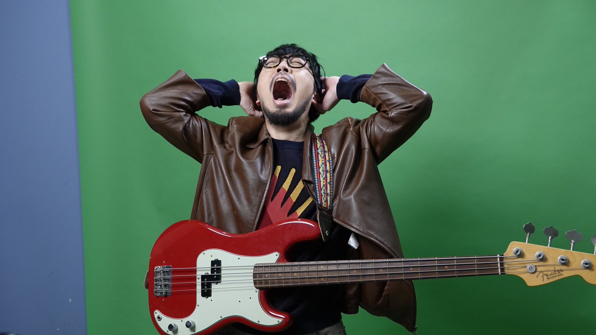 𝘼𝙩 𝙩𝙝𝙚 𝙛𝙞𝙡𝙢𝙞𝙣𝙜 𝙨𝙩𝙪𝙙𝙞𝙤📷

𝙻𝚊𝚖𝚋𝙲 𝚠𝚒𝚝𝚑 𝚑𝚒𝚜 𝚛𝚎𝚍 𝙱𝚊𝚜𝚜.

#LambC #램씨 #new #single #Whenmyheartbreaks #Kindie #photography #kpop #synth #pop