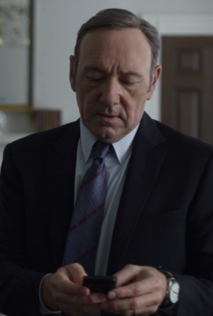 SeuFavVotando's tweet photo. frank underwood votando na karol conká #BBB21 https://t.co/T4J8yK5NzD