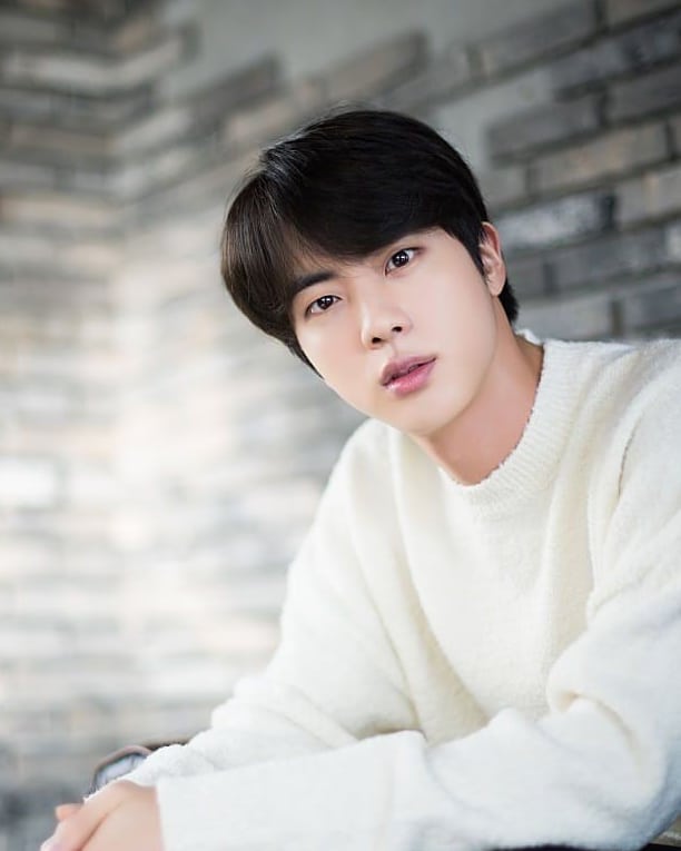 jinainaforever's tweet photo. Good morning❤️❤️❤️
#jin #seokjinnotes #KIMSEOKJIN @BTS_twt_KSJ https://t.co/Qa0EPHS8k9