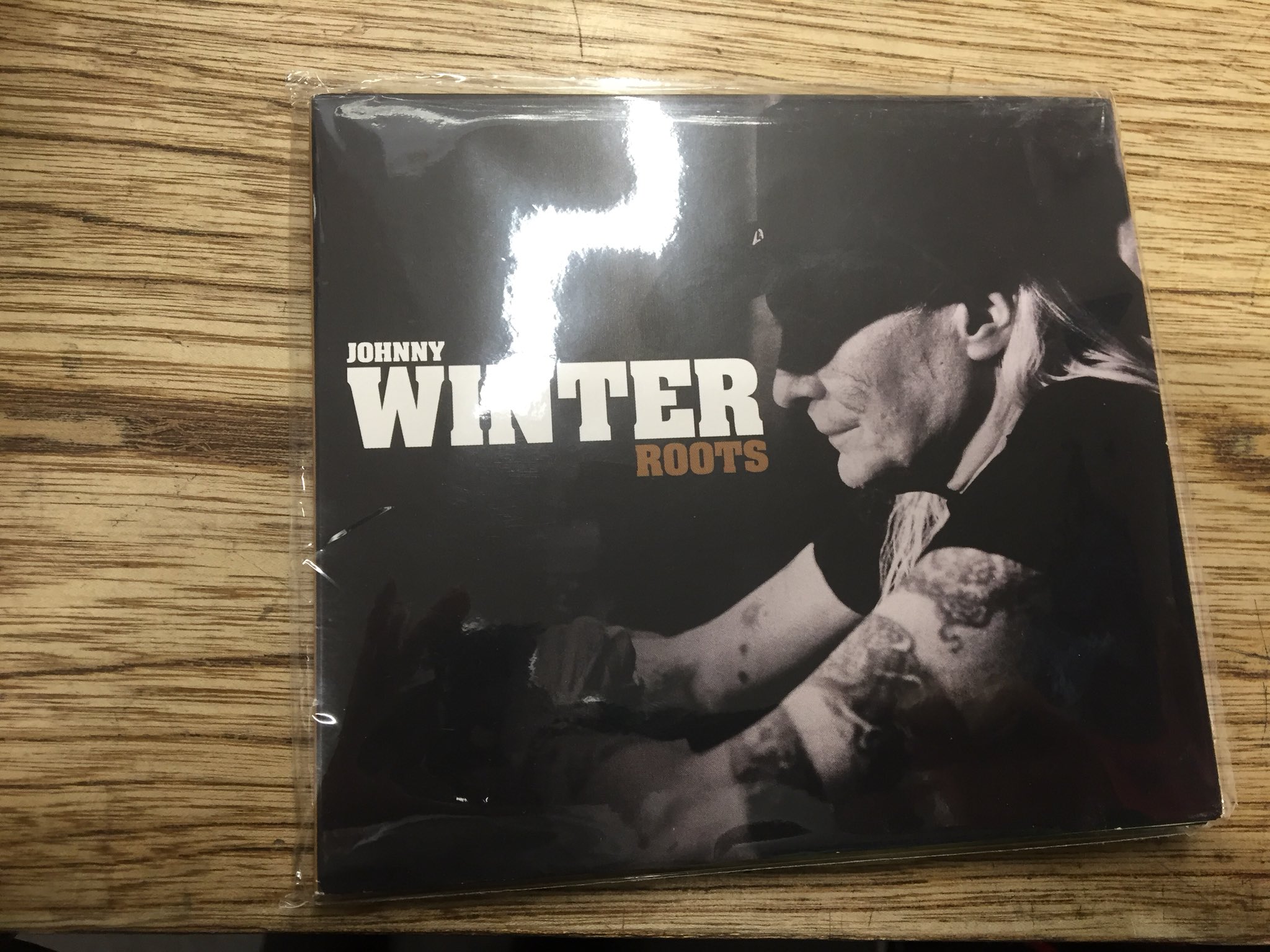 Johnny Winter / Roots

happy birthday!!   