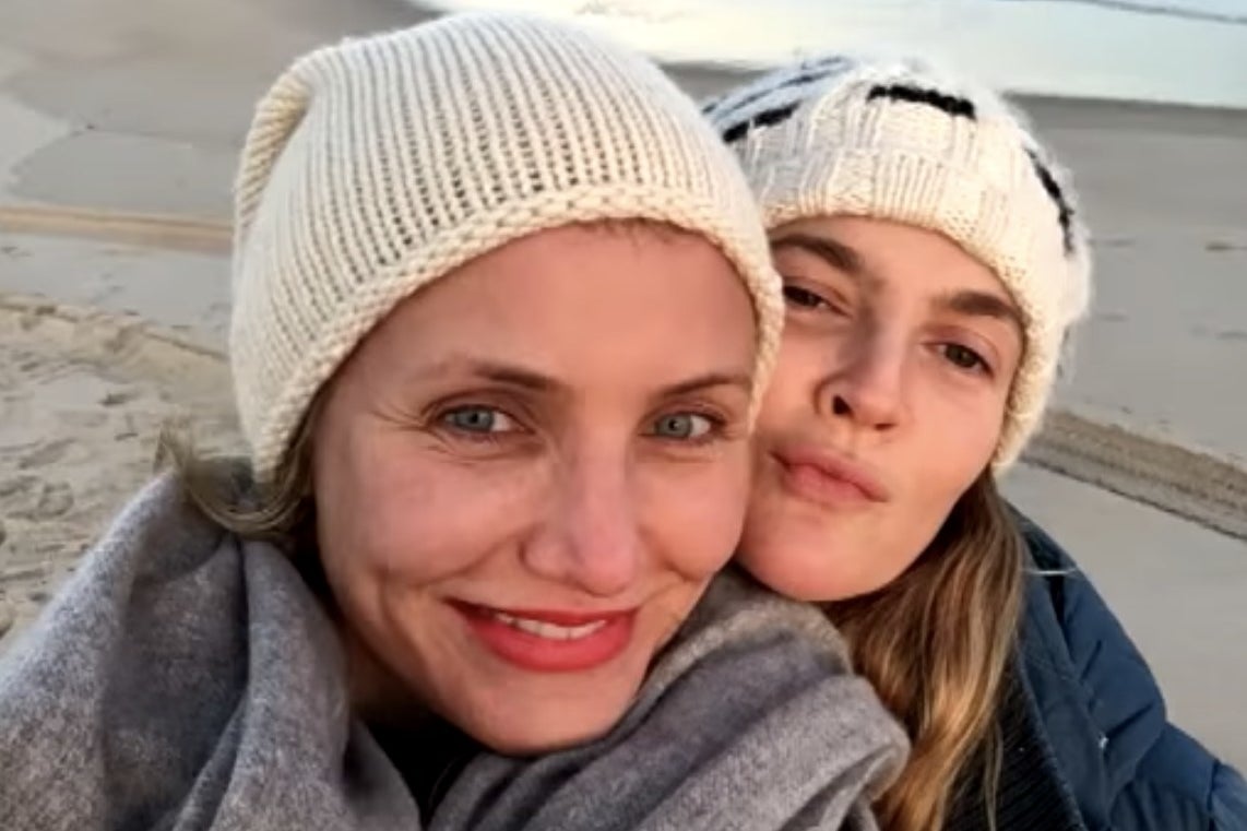 In Honor Of Drew Barrymore's Birthday, Cameron Diaz Revealed Their Weird Nicknames For Each Other These ladies are actually BFF goals.
... https://t.co/E02U0iFjes https://t.co/osNB2omzTK