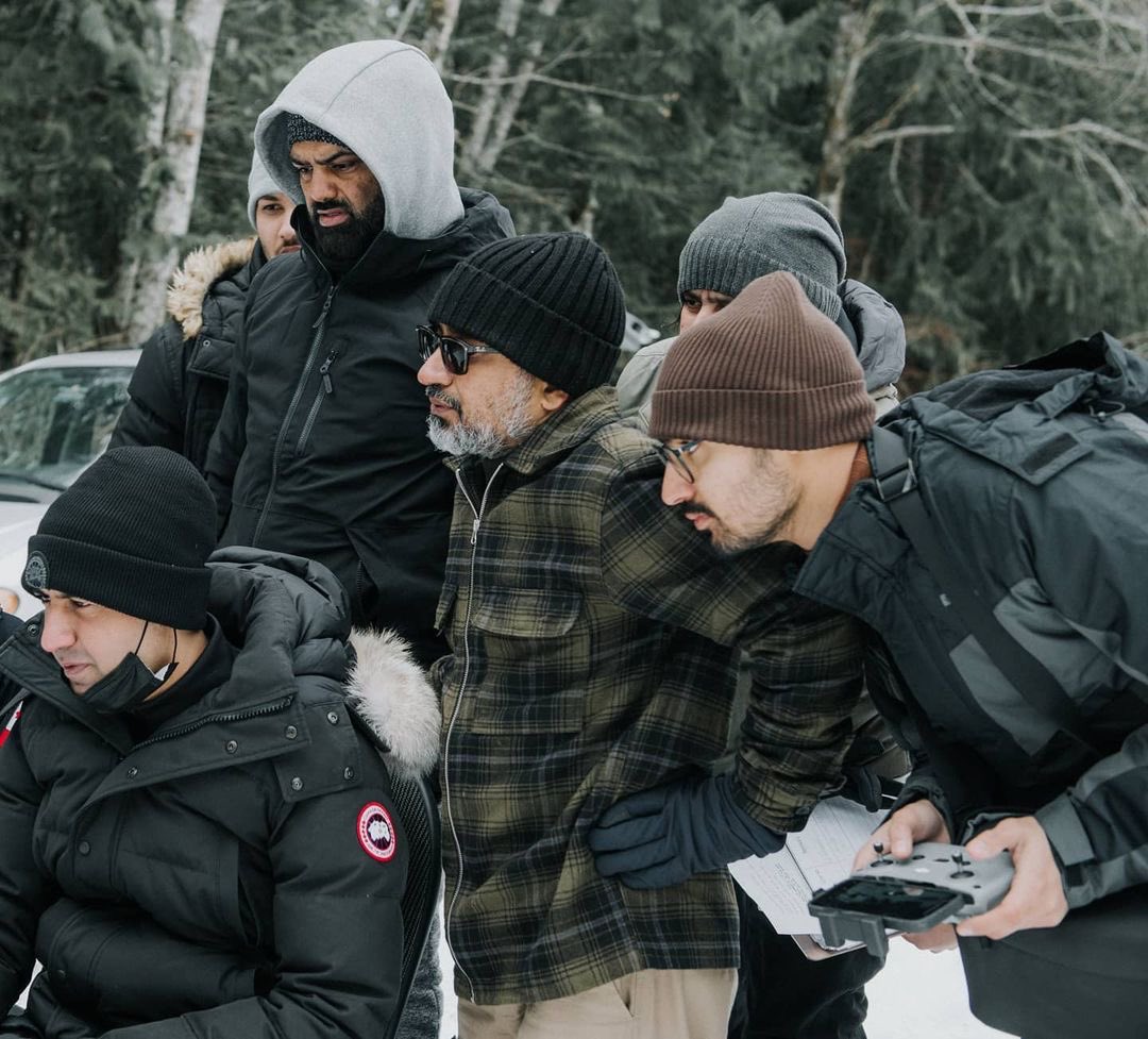 #SnowMan ⛄️ 🎥
<a href="/GippyGrewal/">Gippy Grewal</a> <a href="/ranaranbir970/">rana ranbir</a> <a href="/neerubajwa/">Neeru Bajwa</a> <a href="/jazzyb/">Jazzy B</a> <a href="/superstarfilms_/">SuperStar Films</a> @_snowman_film <a href="/aman_khatkar/">Aman Khatkar</a> <a href="/ArshiKhatkar/">Arshi Khatkar</a> <a href="/JayKMuzic/">Jay K</a> #RickyKhan <a href="/bhana_la/">Bhana La</a>