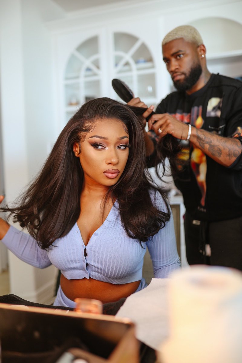 theestallion's tweet photo. Busy 💁🏽‍♀️ https://t.co/q77NYYUtFh