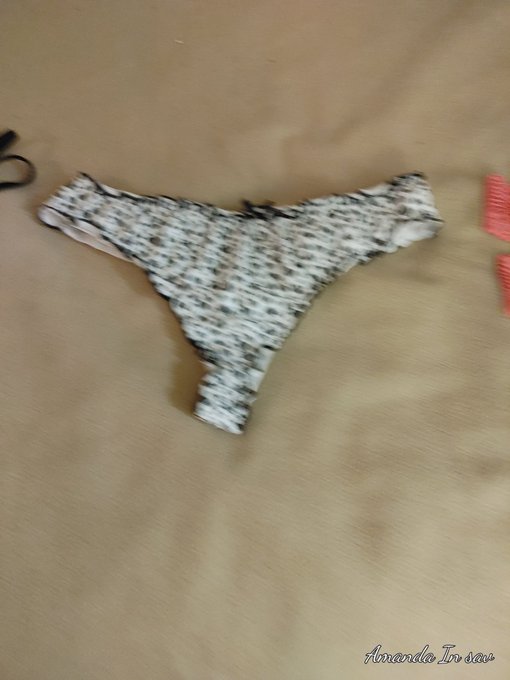 I rarely wear panties but when I do, I do it just for you. What would you pay for me to take them off<a href="/tag/lingerie"class="tags"><span>#lingerie</span></a><a href="/tag/booty"class="tags"><span>#booty</span></a><a href="/tag/victoriassecret"class="tags"><span>#victoriassecret</span></a><a href="/tag/milf"class="tags"><span>#milf</span></a><a href="/tag/amateur"class="tags"><span>#amateur</span></a>