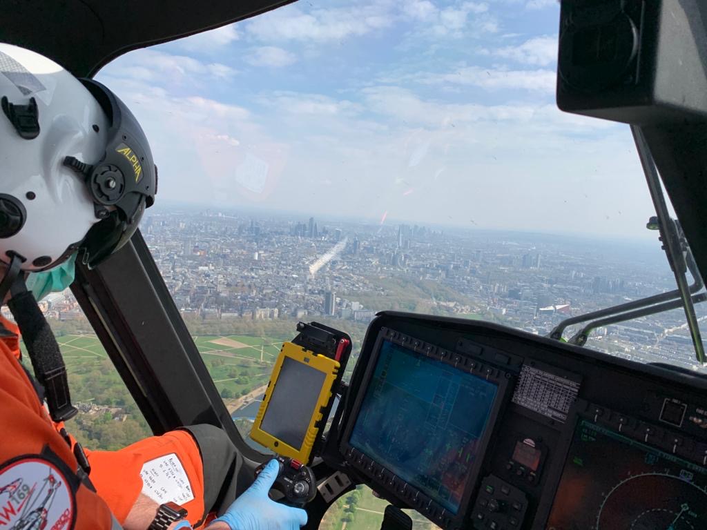 🚨 Yesterday we took to the skies to transfer a patient in the North of the country with <a href="/Embrace_SCH/">Embrace Transport</a> onboard, in just 47 minutes 🚁⏱️ By land, this journey would have taken over 2 hours 17 minutes! This patients transfer time was significantly reduced thanks to your donations 💚