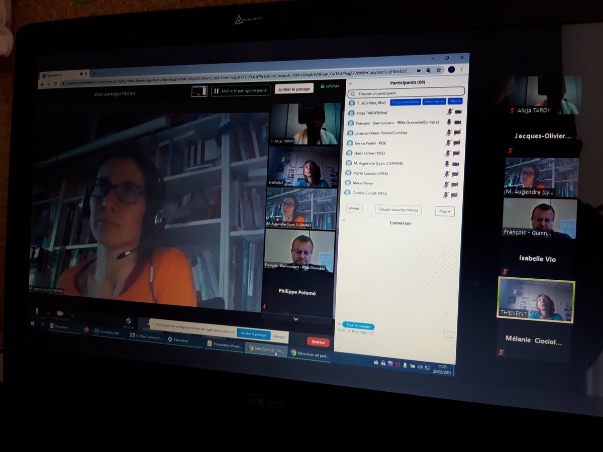 Jacqu_Olivier_P's tweet photo. Merci aux étudiants et enseignants de @universitelyon2, @UniLyon3 @MINES_StEtienne ! Heureux d'avoir partagé mes expériences de #ORSEC, #PCS et #POMSE pour @EcoleUrbaine ce matin avec @GIANNOCCARO_F et @SPPPY38 https://t.co/oJH4RtjhvU