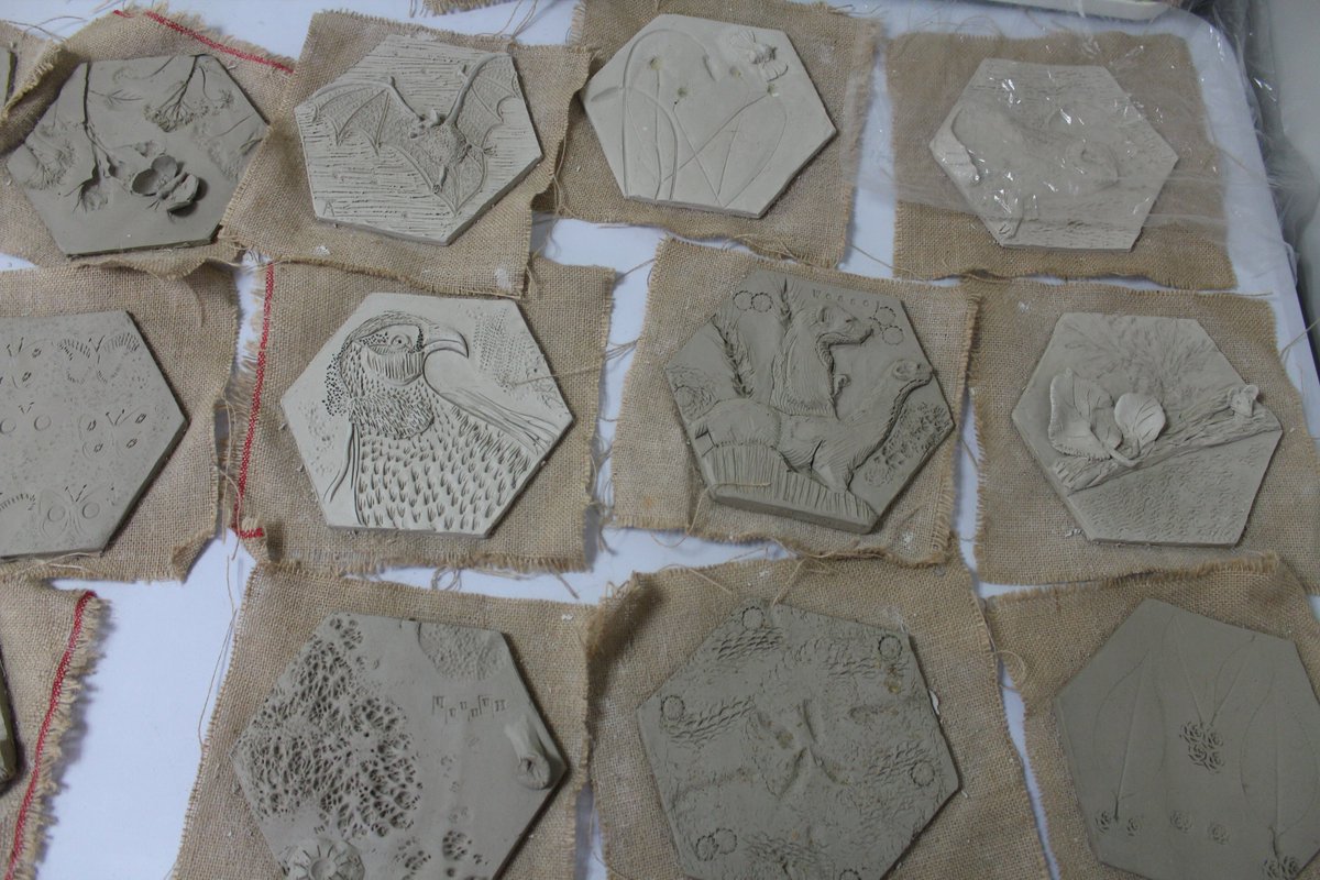 BlindVeterans's tweet image. Thank you to the Aldrich Foundation for part-funding the project and everyone involved.

Our #blind #veterans will definitely appreciate the extra splash of colour while enjoying time in the garden!