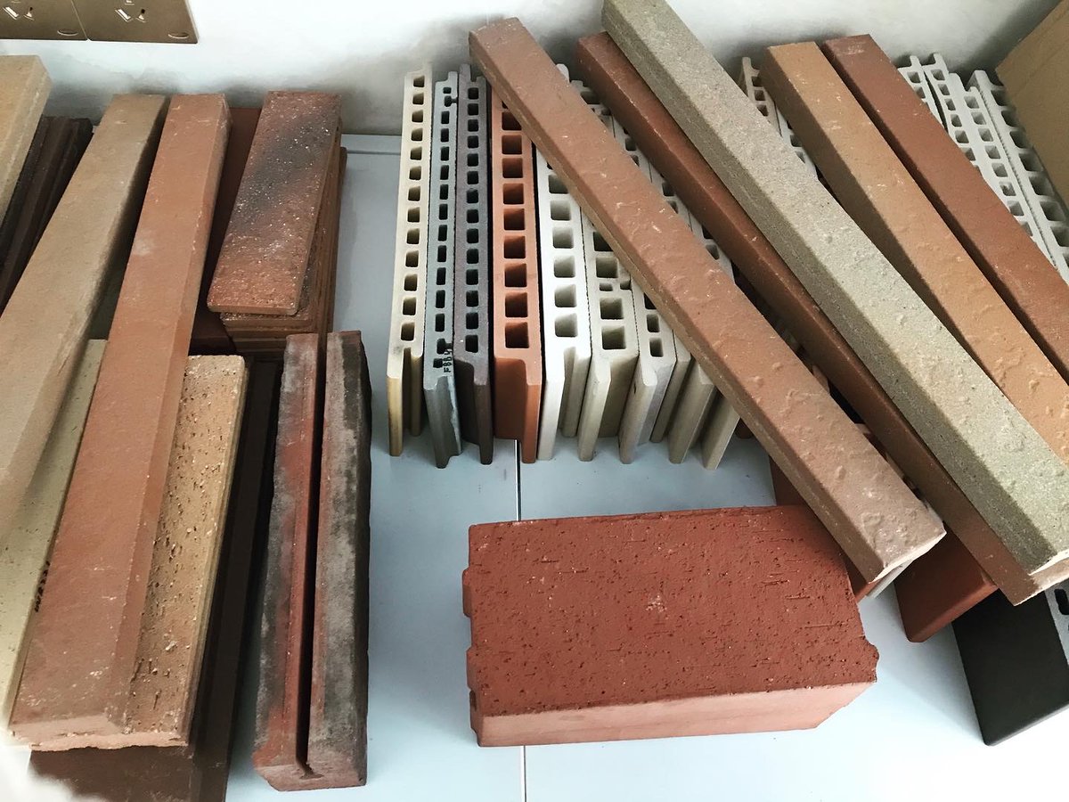 Lopochina's tweet photo. Some samples in office.

.

.

By the way,we accept sample customization.

.

.

LOPO Terracotta,live for great architecture.

https://t.co/puVYCSuqhF
#construction #Architect #exterior #building #cladding #Bricks https://t.co/VqgGiHQoTR