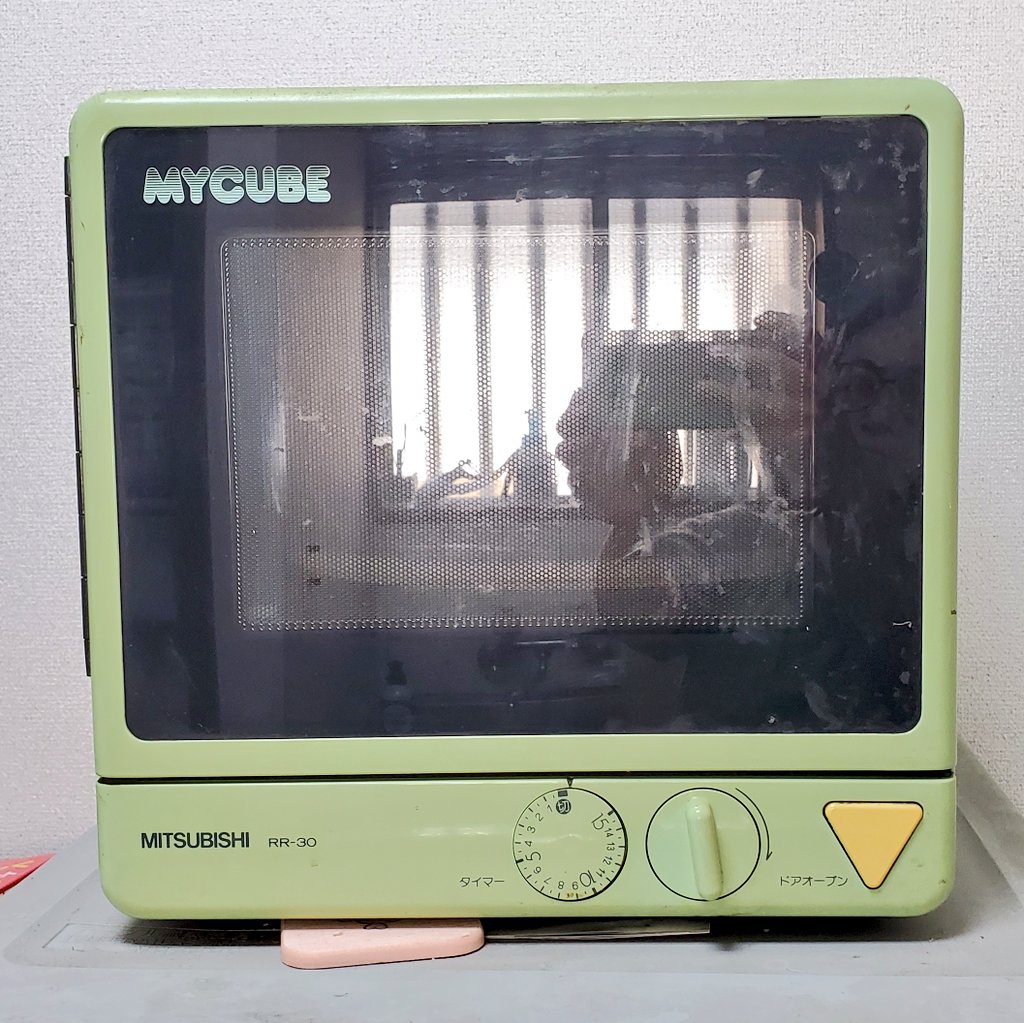 【レア】JUKI電子レンジ レア】JUKI電子レンジ まるで、昔からそこにあるような……レトロ調家電