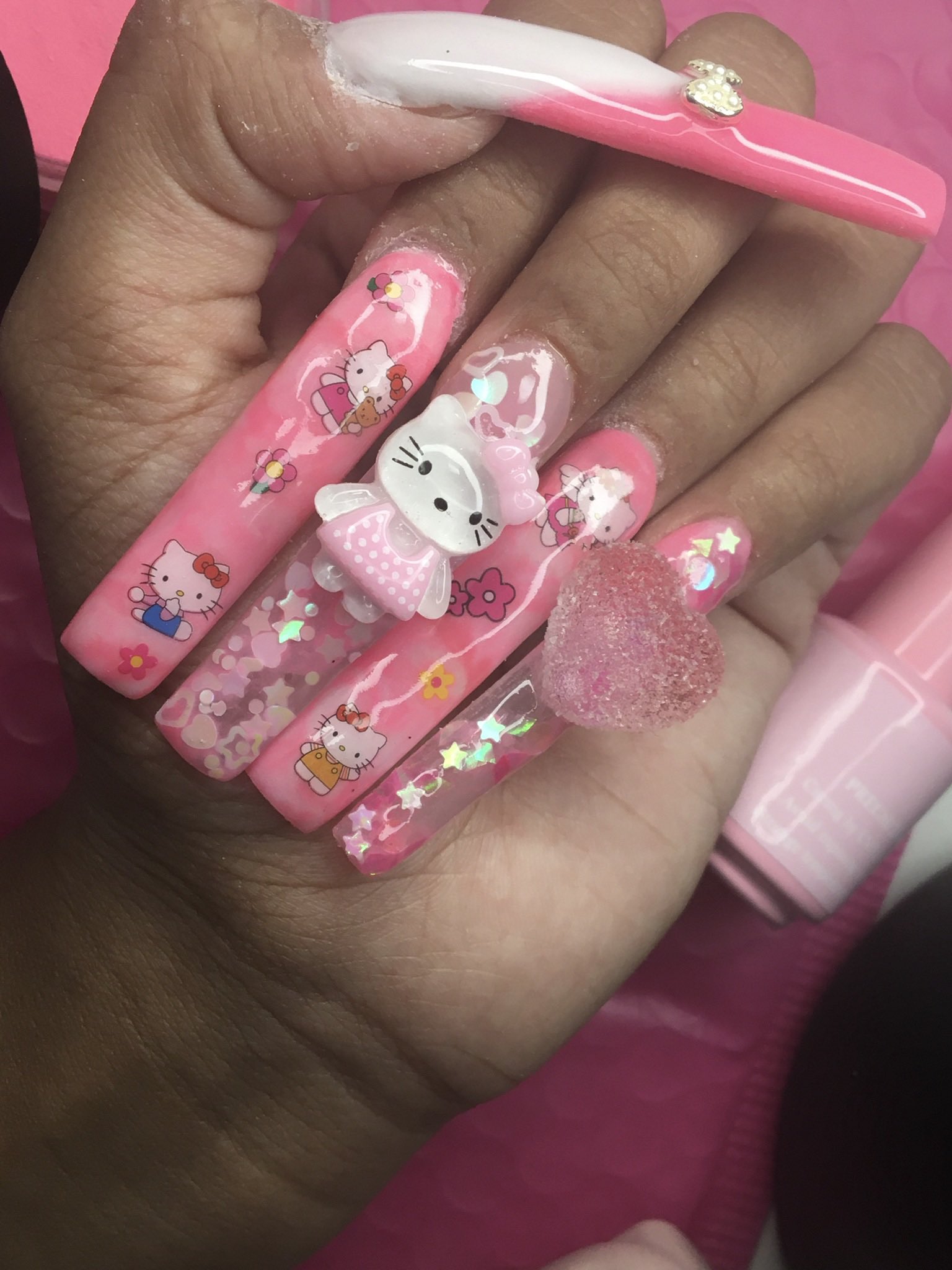 Hello Kitty Acrylic Nails With Bows
