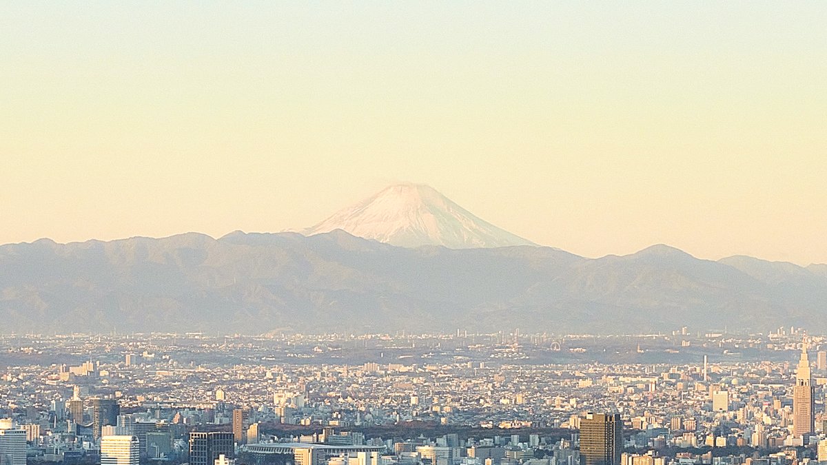 スカイツリー Tokyo Skytree 天望デッキから撮影した 朝 昼 夕の富士山です 冬は特にキレイに見られますよ 富士山の日 富士山の日だから良き富士山画像を貼ろう 富士山