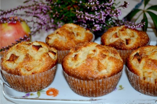 творожный кекс к чаю. выпечка в формах рецепты. выпечка в формах рецепты. булочки в форме для маффинов. лимонный кекс.