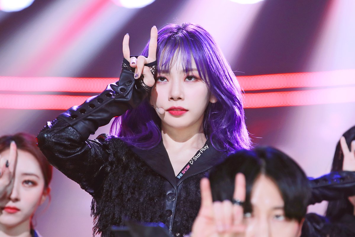 STARPLAY_World's tweet photo. 📻[#STARPLAY] SP72.5Mhz #SPDIO _210223📻

❤️Song of the Day❤️
<#Dreamcatcher - Scream>

"슬퍼하지 마라 No more No more No more
날 위해 No more No more No more"

@hf_dreamcatcher #JIU #SUA #SIYEON #YOOHYEON #DAMI #HANDONG #GAHYEON #gleammedia https://t.co/NZA8HkaLZZ