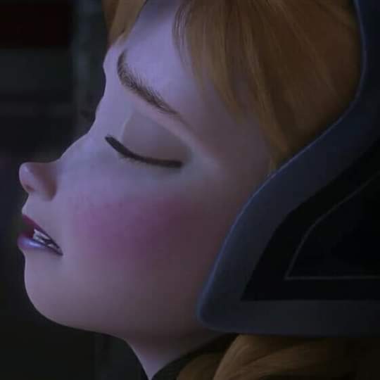 princeeric323's tweet photo. From loneliness to happiness... 💔❤💙💛
Posted and Photos by: Frozen Scout on #Facebook
#FrozenScout #FrozenForever #Anna #Elsa #Elsanna #SistersForever #VisualStoryteller #Frozen #Frozen2 #WaltDisney #DisneyFrozen #DisneyFrozen2 #BringElsaHome #AnnaIsHerHome https://t.co/4so6gS5mib