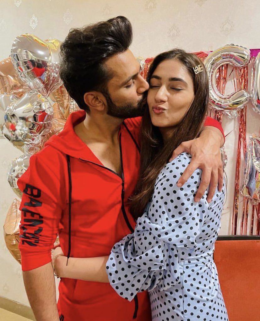 rahulvaidya23's tweet photo. Back to my Direction (Meri Disha) ♥️🧿 #cutie https://t.co/n4Y3Jy0pKm