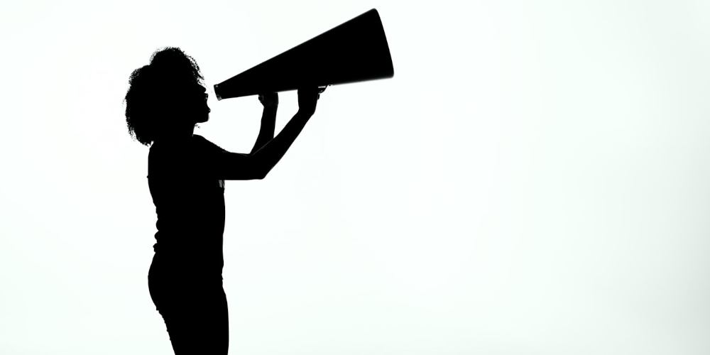 "Glaubt nicht jeden Mist!" Was Medienschaffende dem Publikum gern einmal sagen würden, haben @wloosen &amp; Team im Projekt zum gewandelten Verhältnis von Journalist*innen und Publikum gefragt. <a href="/timbokowski/">Tim v. Olphen</a> berichtet erste Ergebnisse im #MediaResearchBlog leibniz-hbi.de/de/blog/glaubt…