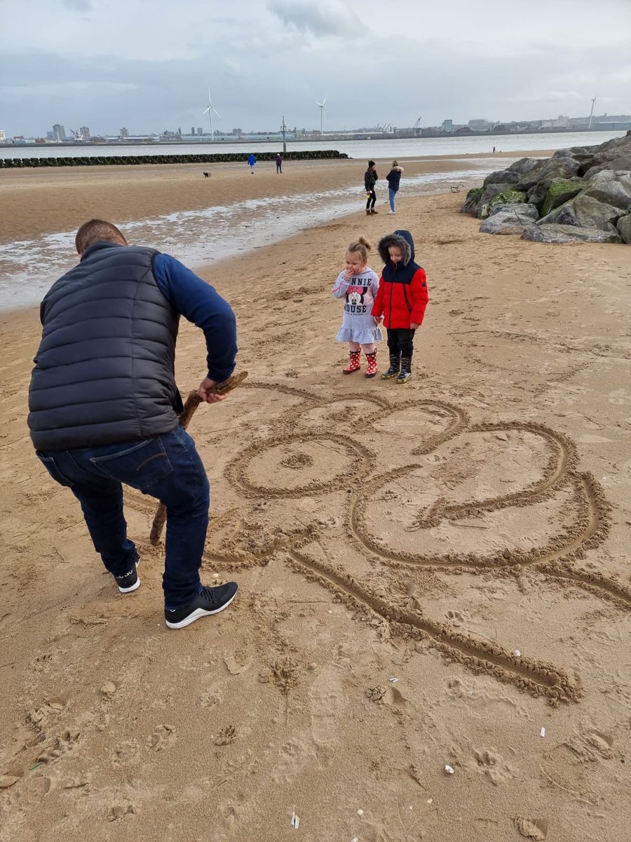 ROCKS2018's tweet photo. Little bit of fun time with the kids @Lloydy_2020 @RadioCityLeanne @RadioCity967 https://t.co/xqIH9FCA1L