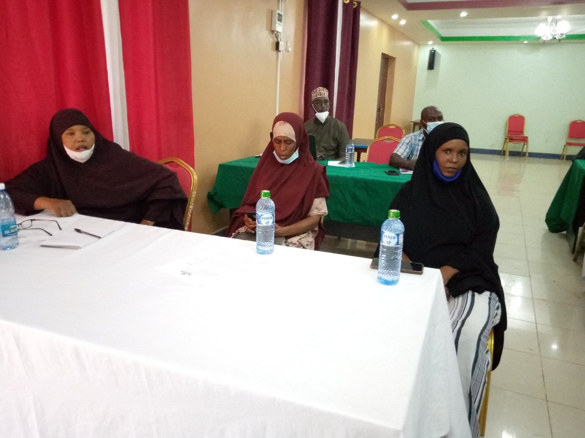 Eng. Peter Njaggah educates stakeholders on importance of licence and how WAJWASCO can surmount their challenges as ASAL WSPs to provide adequate water and Sanitation services. This is happening at Wajir County Lodge Hotel. Eng. Njaggah is representing CEO WASREB.