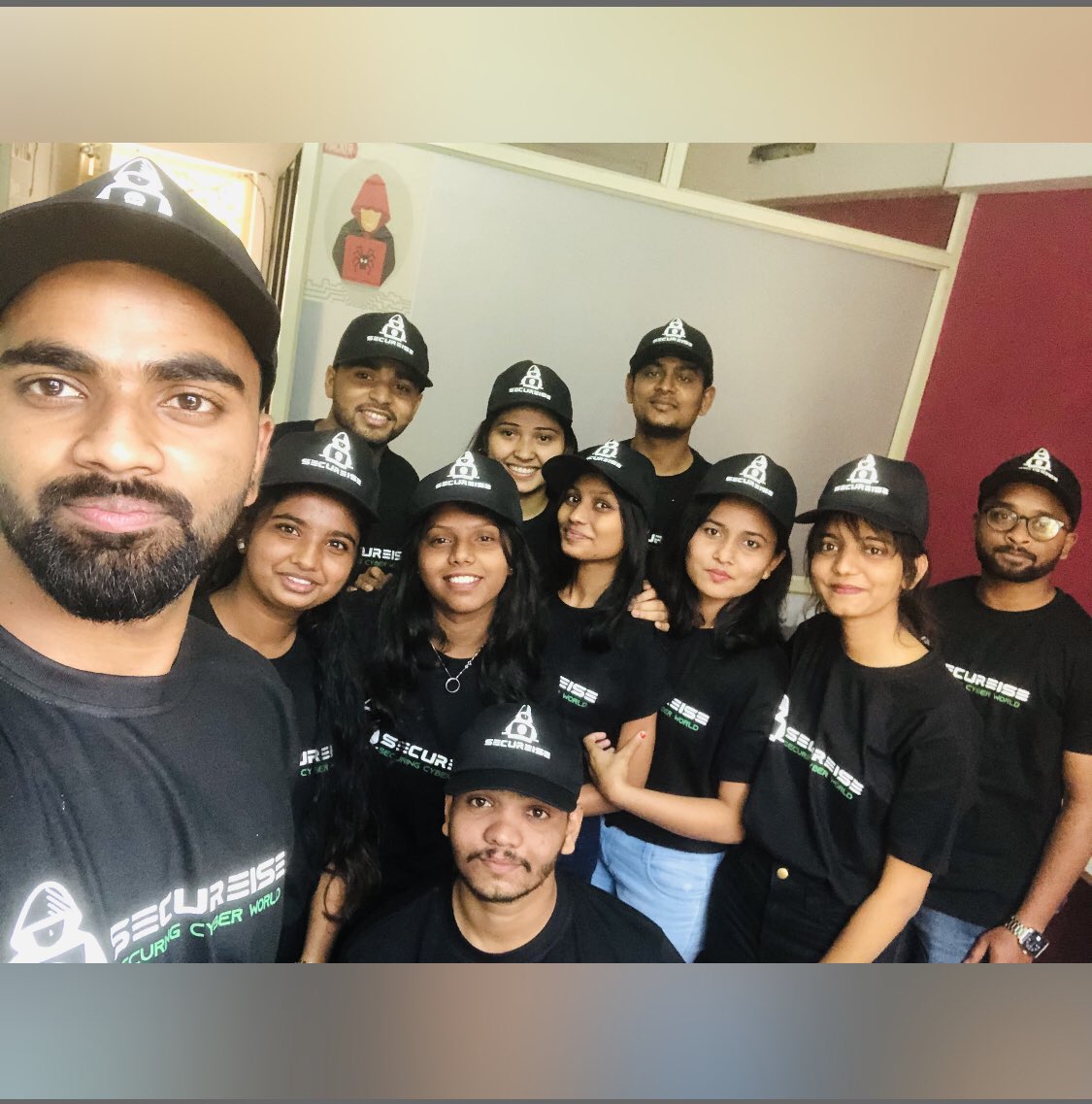 shubzyernale's tweet photo. Thanks to our great Clients,Students, Family &amp; Friends,we’re celebrating the completion of our first year in business.We’ve built a lot of great relationships already, and we’re looking forward to strengthening them even further.Thanks for helping to make Secureise a success ❤️❤️ https://t.co/oRWiqDKRCm