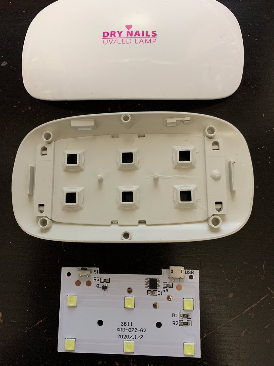 大江公夫 100均 ワッツ系 のuvライトを買ってきました ネイル用のuv Ledレジンを接着剤がわりに使ってましたが Ledライトも100均で調達できます 6wはないぞ 大江公夫 100均 ワッツ系 のuvライトを買ってきました ネイル用のuv Ledレジンを接着剤がわりに使ってましたが Ledライトも100均で調達できます 6wはないぞ
