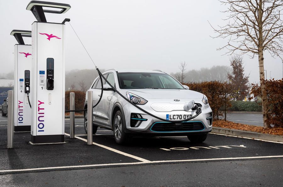 The new @KiaUK KiaCharge EV charging service streamlines access and payment process for nearly 14,000 devices in the UK, covers 68% of UK network https://t.co/fMJpp9ONvT https://t.co/iO1OQgLeJ8