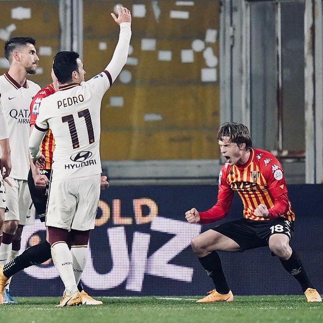 CON QUESTA GRINTA 
🔥🔥🔥

#Insieme #BeneventoCalcio #ForzaStrega