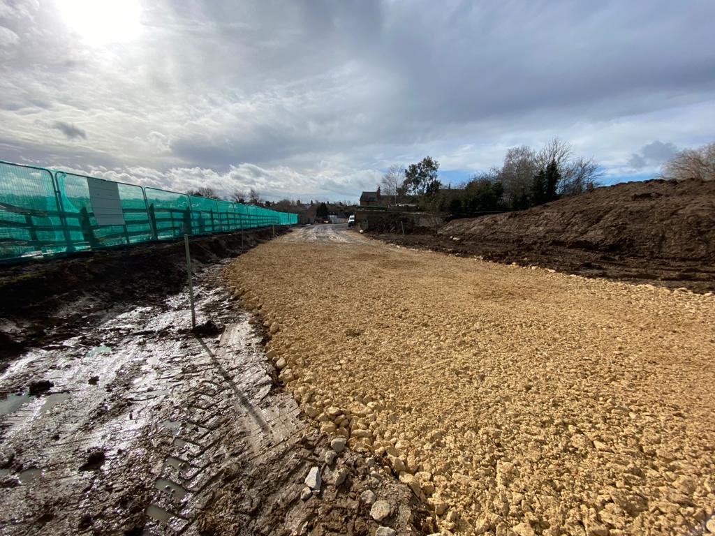 AMJPMLtd's tweet image. Haulage road complete - ready for excavating &amp;amp; pouring foundations this week ⁦@BuildColonial⁩ #progress #professionalprojectmanagement