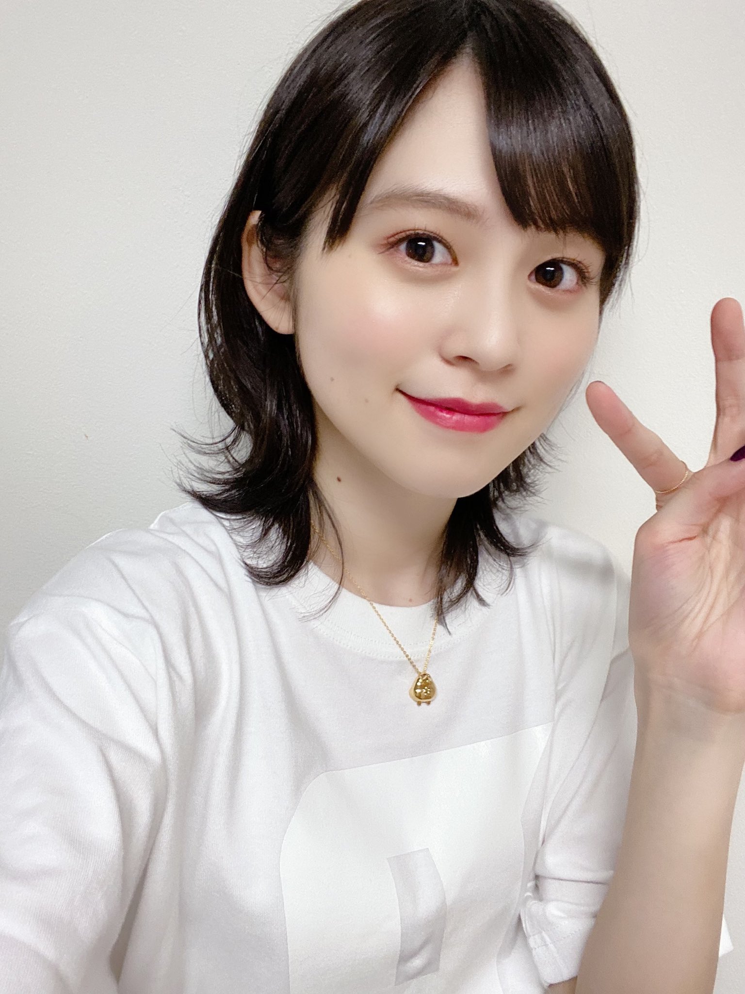 中島由貴❄4/25 写真集発売! on X: 中島由貴❄4/25 写真集発売! on X: