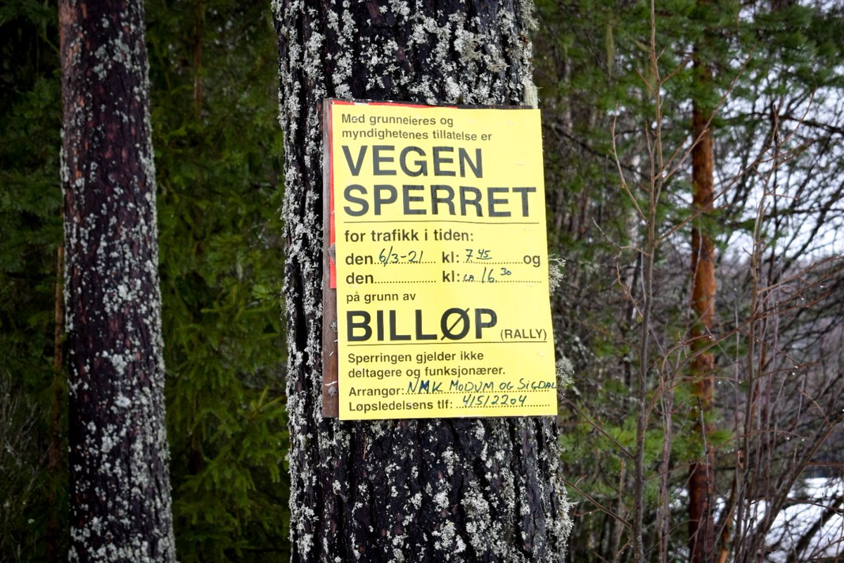 Oppdatering fra Flying Finish på SS1/6 Letmolia - Bingen og Start på SS2/7 Nyseter - Grønbu i dag tirsdag 23. februar klokken 14 00 📷 Vi er heldig som har veier som blir brukt mye til vanlig trafikk, så vi har en veldig god såle. Takk for alle 110 som har meldt seg på😊 #RallyNM