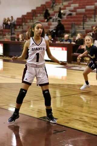 This young Lady Giant ⁦<a href="/VictoriaSerran_/">Victoria Serrano</a>⁩ is having an outstanding season while running the offense as the pg she had 10 pts 6 assists and 6 steals to help our team improve to 2-1 ⁦<a href="/KCLadyGiants/">KC Girls Basketball</a>⁩ ⁦<a href="/KCentral_Sports/">Maroongiants</a>⁩ ⁦<a href="/PrepGirlsHoops/">Prep Girls Hoops 🏀</a>⁩ ⁦⁦<a href="/WMD_2021/">West Michigan Drive 2021 BSTTL</a>⁩
