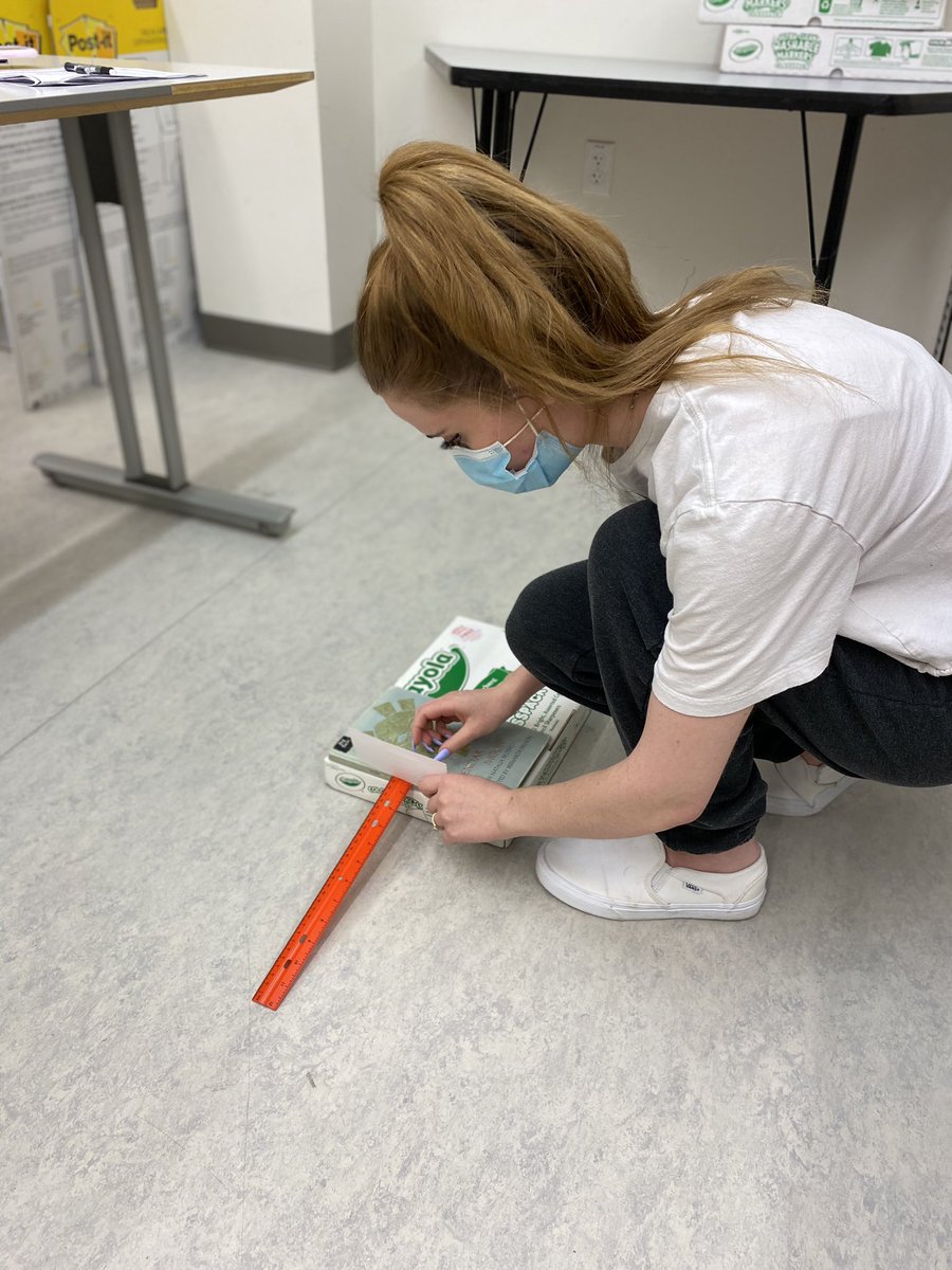 Pre-service teachers practice teaching labs in Science Methods. #teachscience #elementaryschool