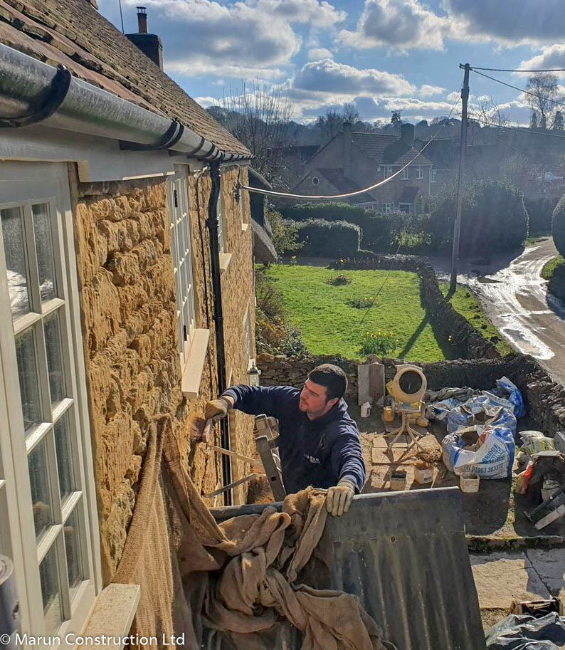 Could it be nearly Spring?  Everything seems easier when the sun is shining.

#marunbuild #dorsetbuilders #builders #pointing #extensions #renovations #springiscoming