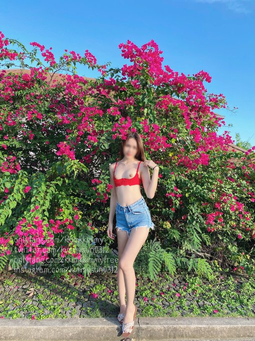 Summer never ended☀️ https://t.co/oiCCAYikyA