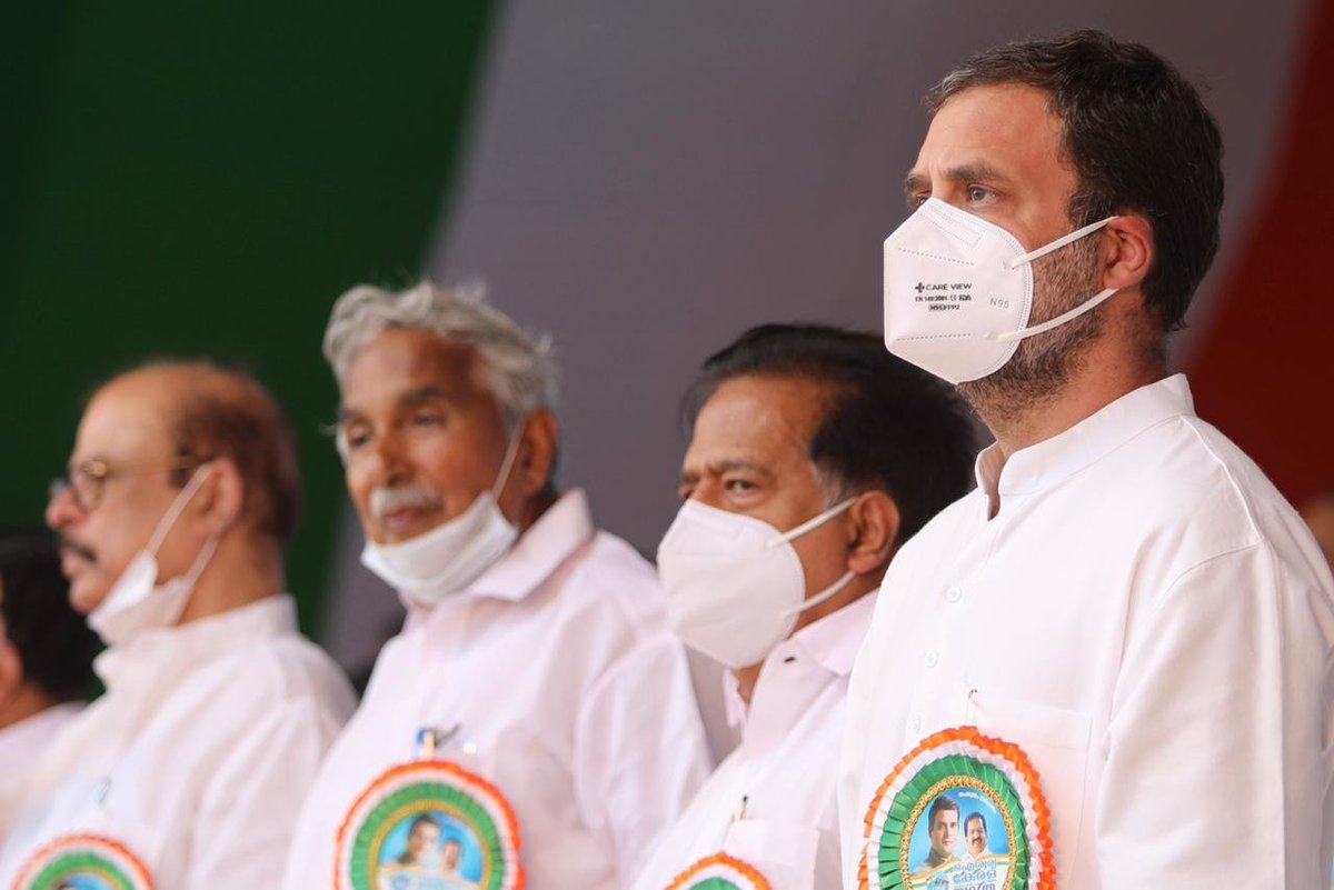 ITNPolitics's tweet photo. Congress meeting #Kerala @RahulGandhi https://t.co/MxzTAbJWfl