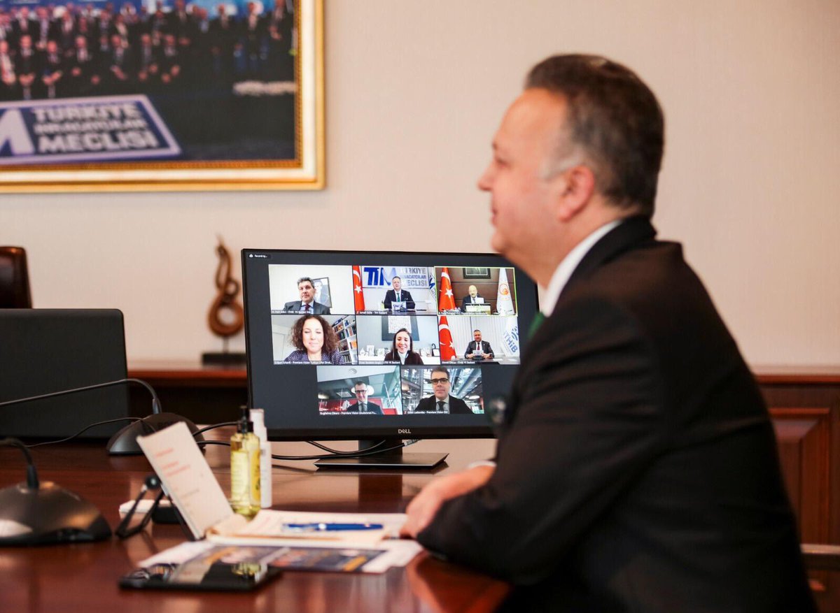 ismail_gulle's tweet image. #PremiereVisionParis Fuarı Açılış Töreni’ni, Ticaret Bakan Yardımcımız Sn. Rıza Tuna Turagay’ın teşrifleri; @ITHIB Başkanı Sn. @aoksuz ve @utibsosyal Başkanı Sn. @PTasdelenEngin’in katılımıyla, İTHİB Başkan Yardımcısı Sn. @MFatihBilici1’nin moderatörlüğünde gerçekleştirdik.
