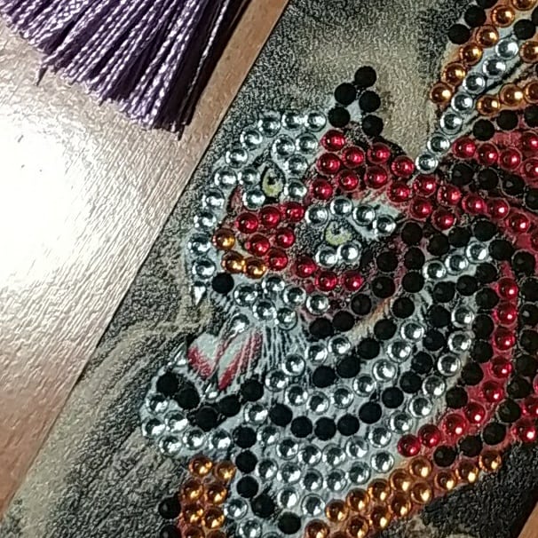 SraBlancos's tweet photo. #MarcaPaginas de #Tigre

@diamondpaintin #DiamondPainting #DiamondAnimal #DiamondAnimal #Art #Ilustración #Nature #Animal  #PaintingNature @diamondpaintin #Diamond #Painting #Pixelart #Hobby #Crafting #DiamondPaintingDiy #Ilustración  #FunkoPop #PaintWithDiamond https://t.co/xhcHaxQep8