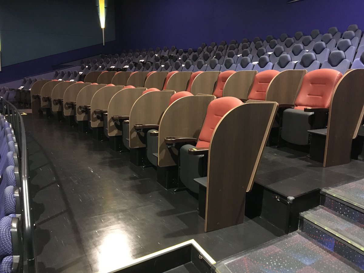 イオンシネマ福岡 1席空けの間引き席販売は3 10迄 個室感ある空間で新たな映画体験を ワンランク上の座席 アップグレードシート 本日より稼働 なんと 当館イオンシネマ福岡に九州 初 導入 全