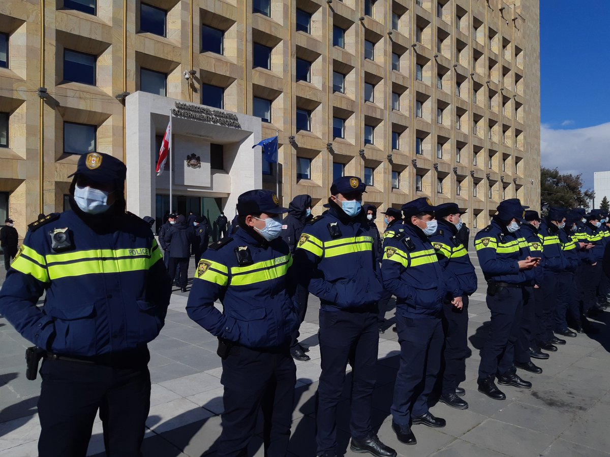 Publika_ge's tweet photo. A protest rally is starting outside the Georgian Government Chancellery building to protest the arrest of UNM leader Nika Melia.

#NikaMelia #Georgia https://t.co/zlBMK5dxni