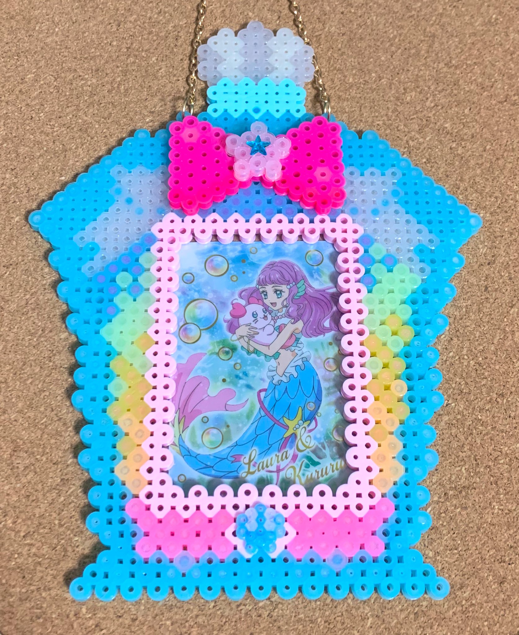 Miwa トロピカル ジュ プリキュアのマーメイドアクアポット作りました プリキュアグミに入ってるカードを飾れるようにしてます 早速ローラを引き当てたので 作ることにしました アイロンビーズ プリキュア T Co Ptdkdbi3ih