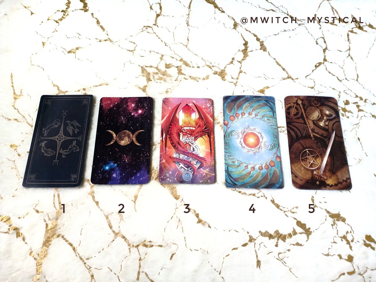 MWitchspirit's tweet photo. [Pick A Deck] 💘

แฟนในอนาคตจะเป็นยังไง?
(ลักษณะภายนอกของเขา)

ทำจิตให้ว่าง ตั้งสมาธิ แล้วเลือกไพ่กองที่รู้สึกดึงดูดที่สุดค่ะ 

PS. เป็นการอ่านไพ่แบบโดยรวม ดูสนุกๆ ไม่ซีเรียสนะคะ

RT&amp;Follow ขอบคุณมากค่ะ ❤️

#ดูดวง #เปิดไพ่กับพั้น https://t.co/a19MlnZwmk