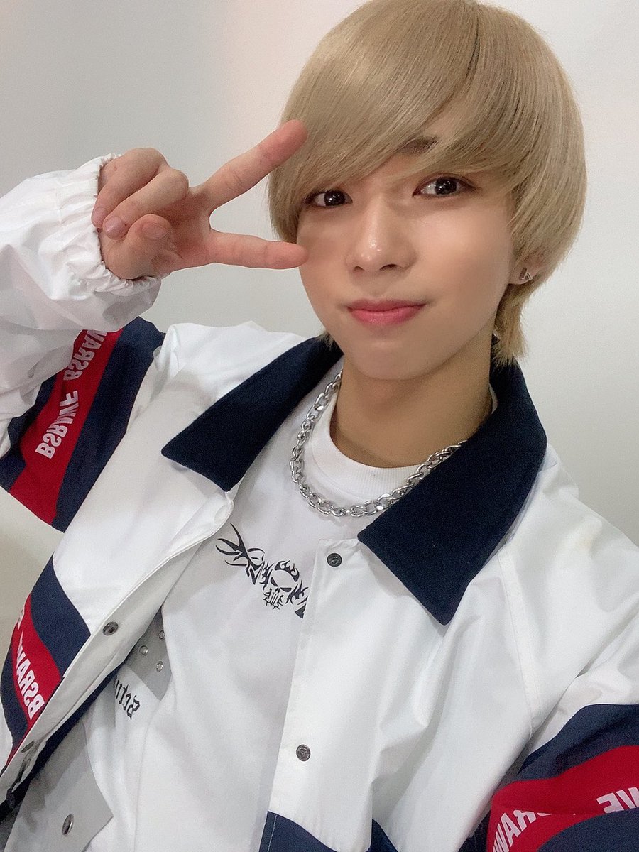 TFN_Official_JP's tweet photo. [#レオ]
今日は沢山のファンの方々とお話しする事が出来てとても楽しかったです！！
また次回も沢山のファンの方々と楽しくお話ししたいです🤩
今日はありがとうございました😊！

#T1419 #레오 #LEO #T33 https://t.co/yMtO5Xtm0F