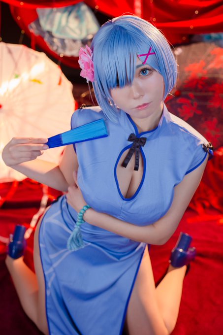 Twitterのコスプレ画像19