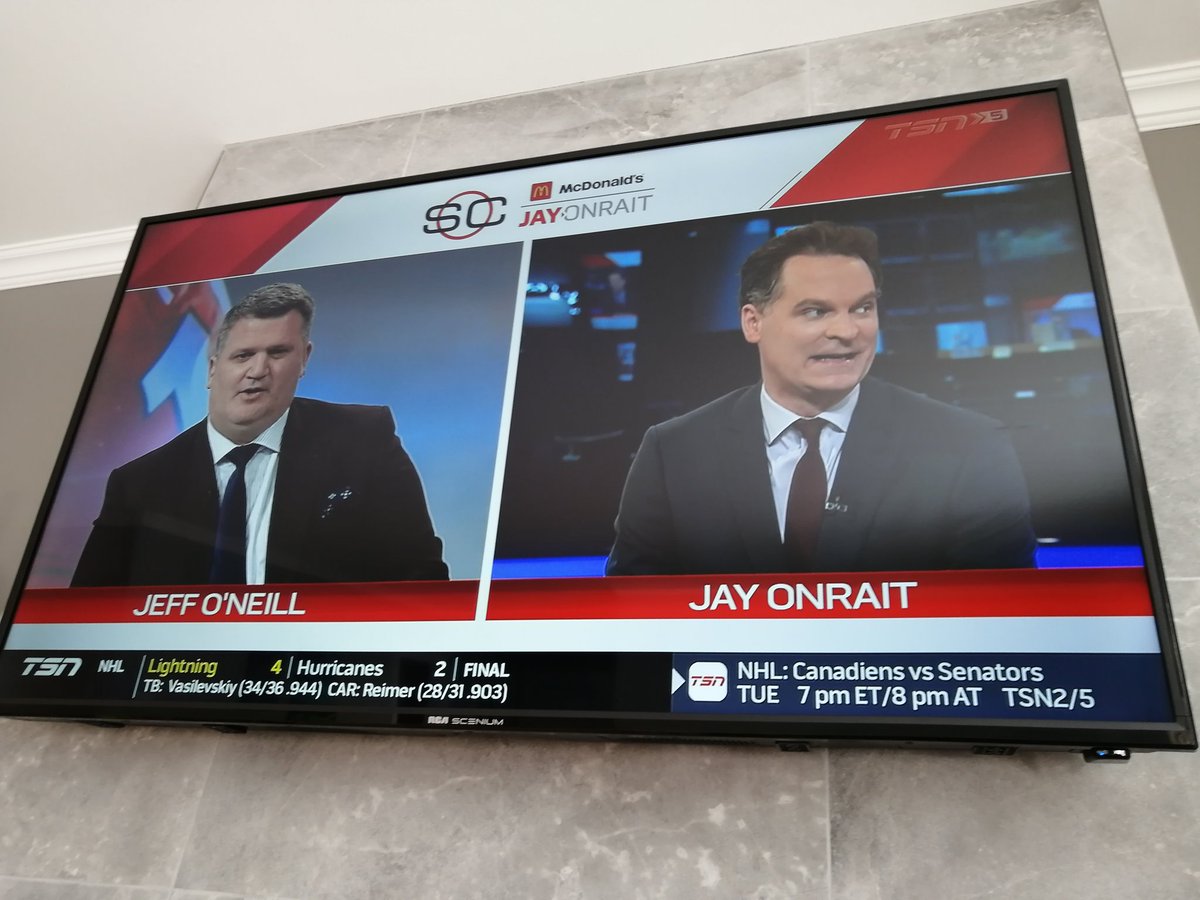erichumber's tweet image. #RaitsandWrongs with @JayOnrait.

Sorry @odognine2...You&apos;re wrong.

#newsegment
#maybeoverdrive
#yesIwaswatching