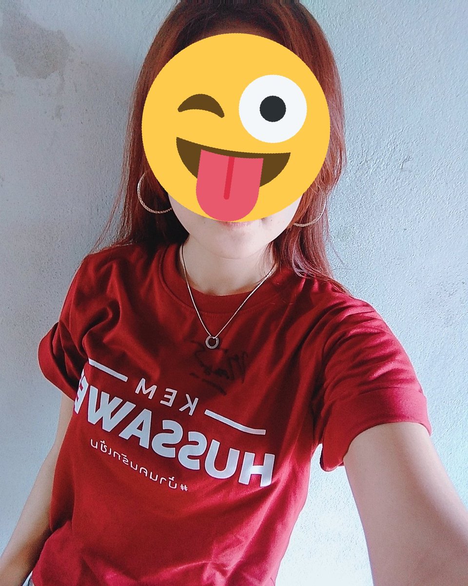 Da61856299's tweet photo. มีเสื้อพร้อมลายเซ็นด้วยแหละไม่ได้ขิงจริ๊งๆนะ
#เด็กเข้มปล่อยของ https://t.co/lhsTEwOYUd