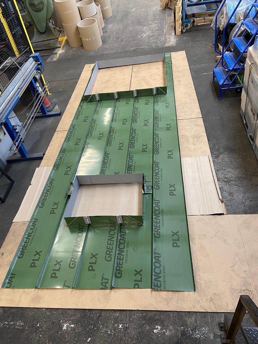 JohnfloodJohn's tweet image. Prefabricated Snaplock® multi rooflight kit in GreenCoat PLX Pural BT Leaf Green #greencoatplx #snaplock