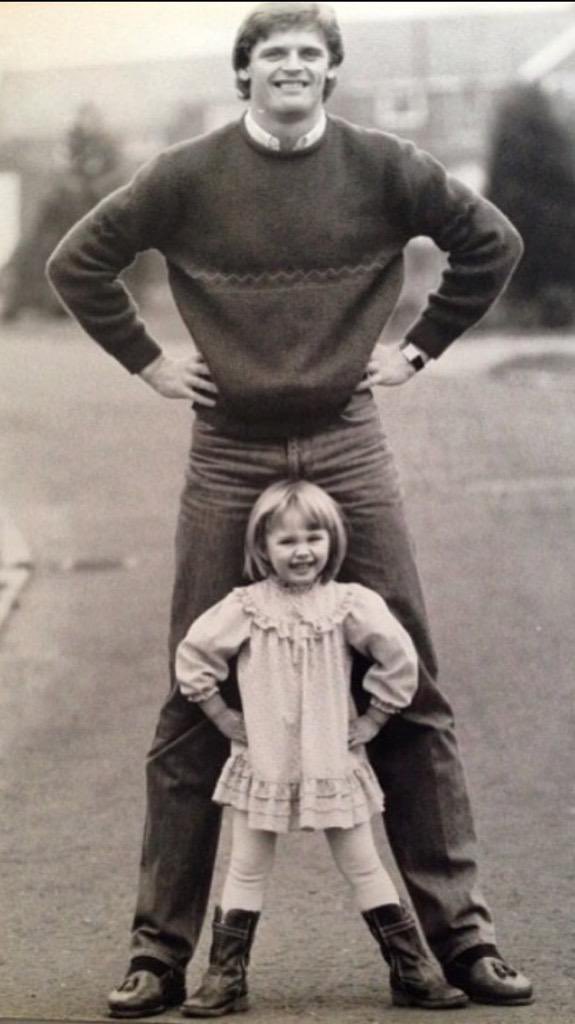 HAYLEY MCQUEEN tweet media