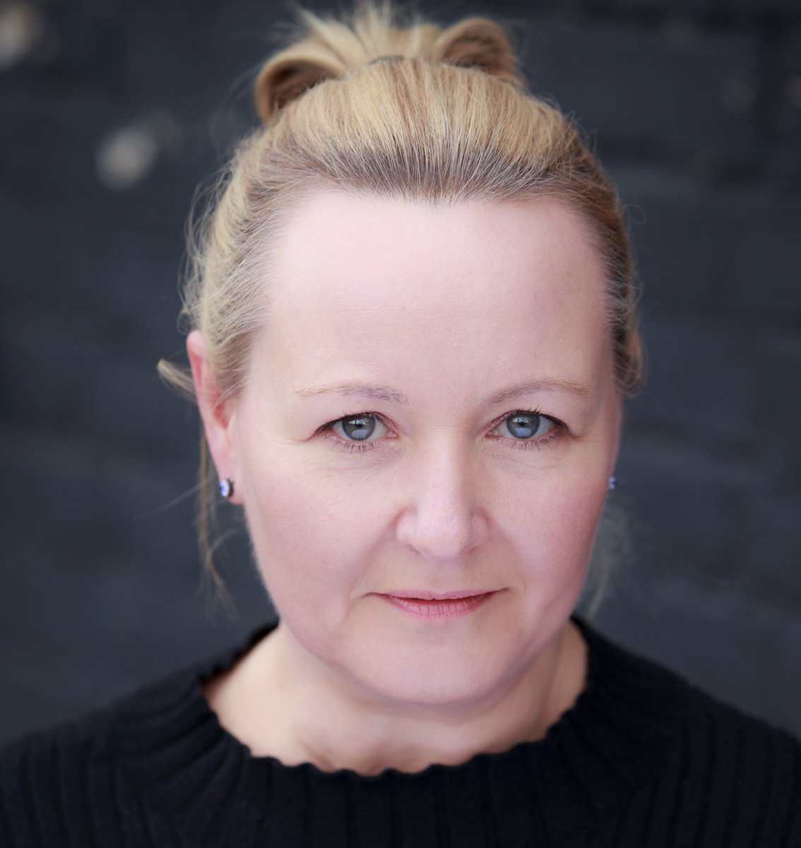It’s the last week of rehearsals for Sharon ‘n’ Barry Do ‘Romeo &amp; Juliet’, our up-coming new everyday comedy which previews this Thursday.

We had a chat with Joanne Seymour @JoanneS22194975 who plays Sharon. 

Read more > ow.ly/gkXy50DH5hP