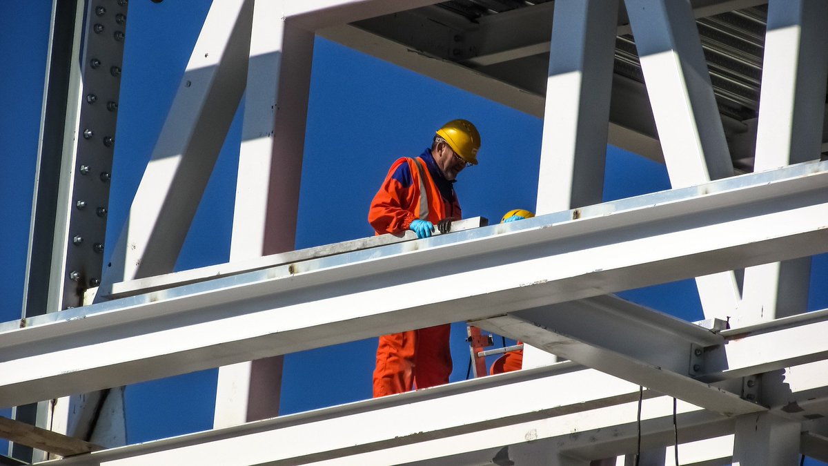 #Fallsfromheight are one of the most common causes of work-related fatalities. Accidents can be prevented if a suitable #safesystemofwork is in place.

Read more about #WorkingatHeight here: bit.ly/37X852v

#healthandsafety #constructionsafety #safety  #riskassessment