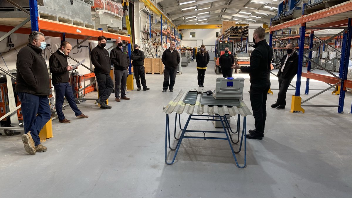 4Cladding's tweet image. Like kids in a candy shop 😂😆

Thanks for the demo, Grant! @TRUMPFinc. 

#trumpf #trumpftools #tooltuesday #nibbler #cladding #4claddingservices #claddingmate #claddingworld #sheetmetal #kidsinacandyshop